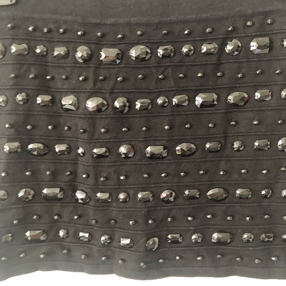BLACK EMBELLISHED MINI SKIRT.SUZE LARGE - Picture 6 of 8
